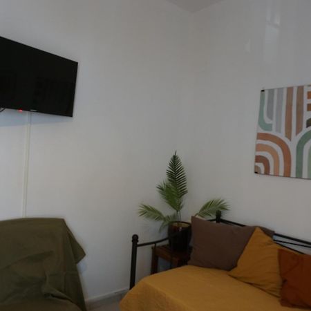 Mara'S Cozy City Apt Ираклион Экстерьер фото